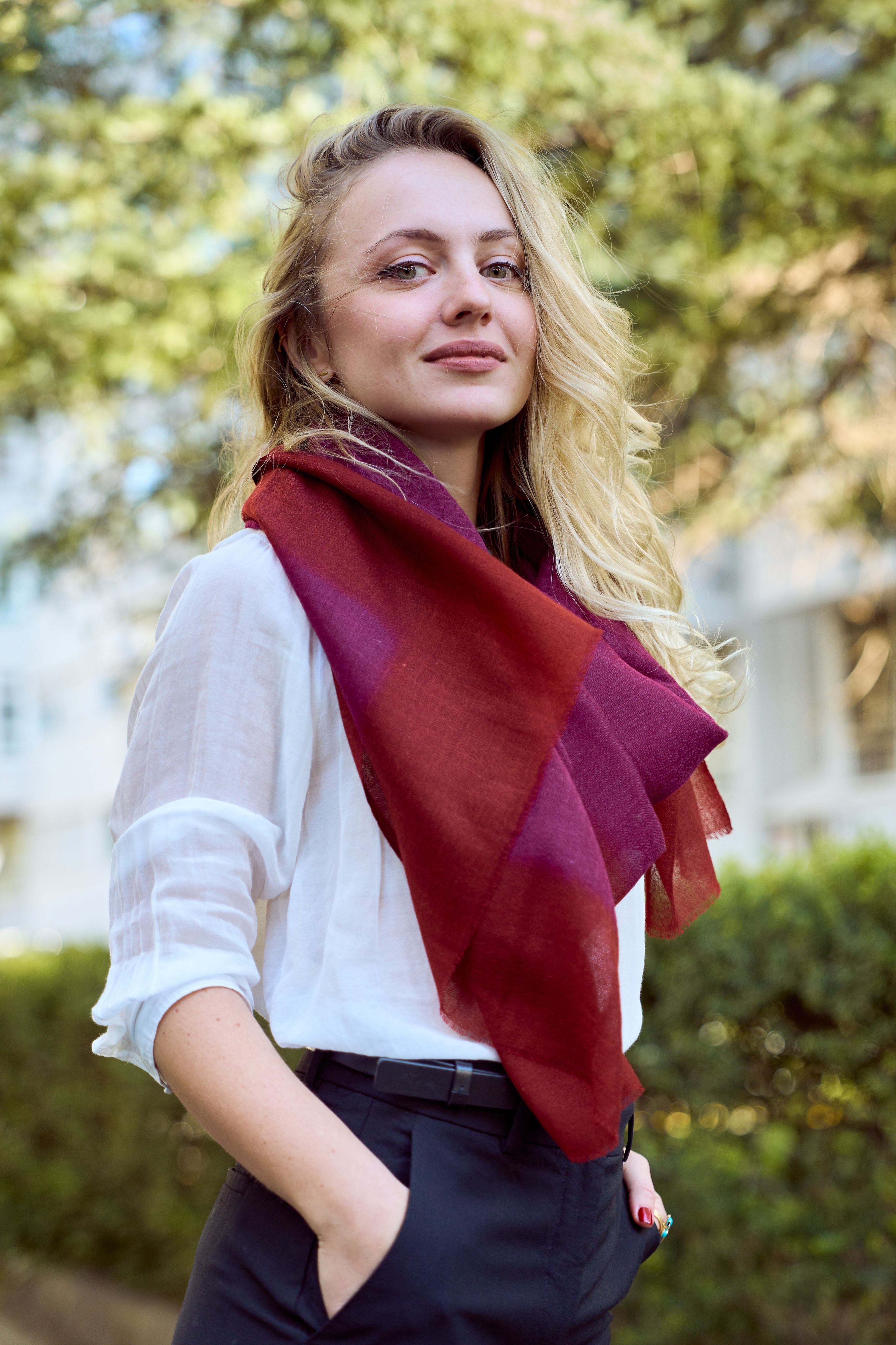 Cashmere & Linen Scarf – Red Magenta